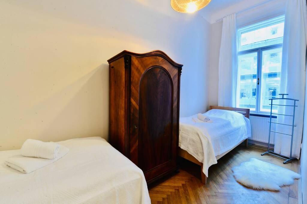 Beautiful Viennese Flat In The City Centre Екстер'єр фото